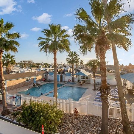 Tropic Island Resort Port Aransas Buitenkant foto