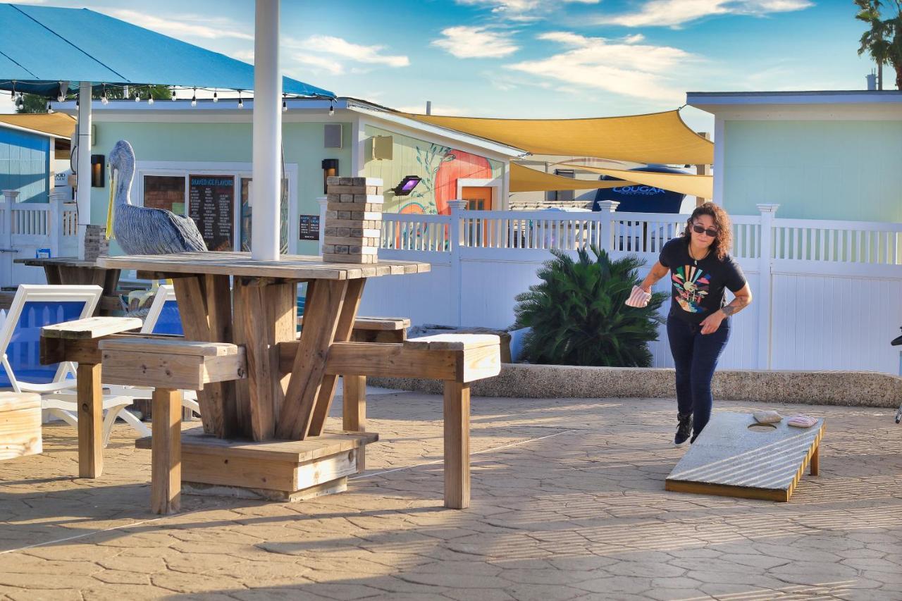 Tropic Island Resort Port Aransas Buitenkant foto